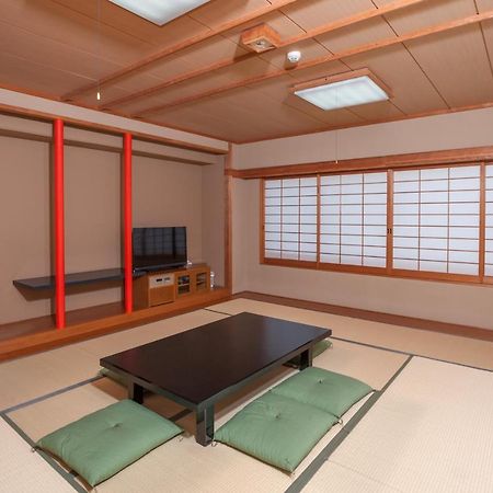 Hotel Kinsuien Saiki Esterno foto